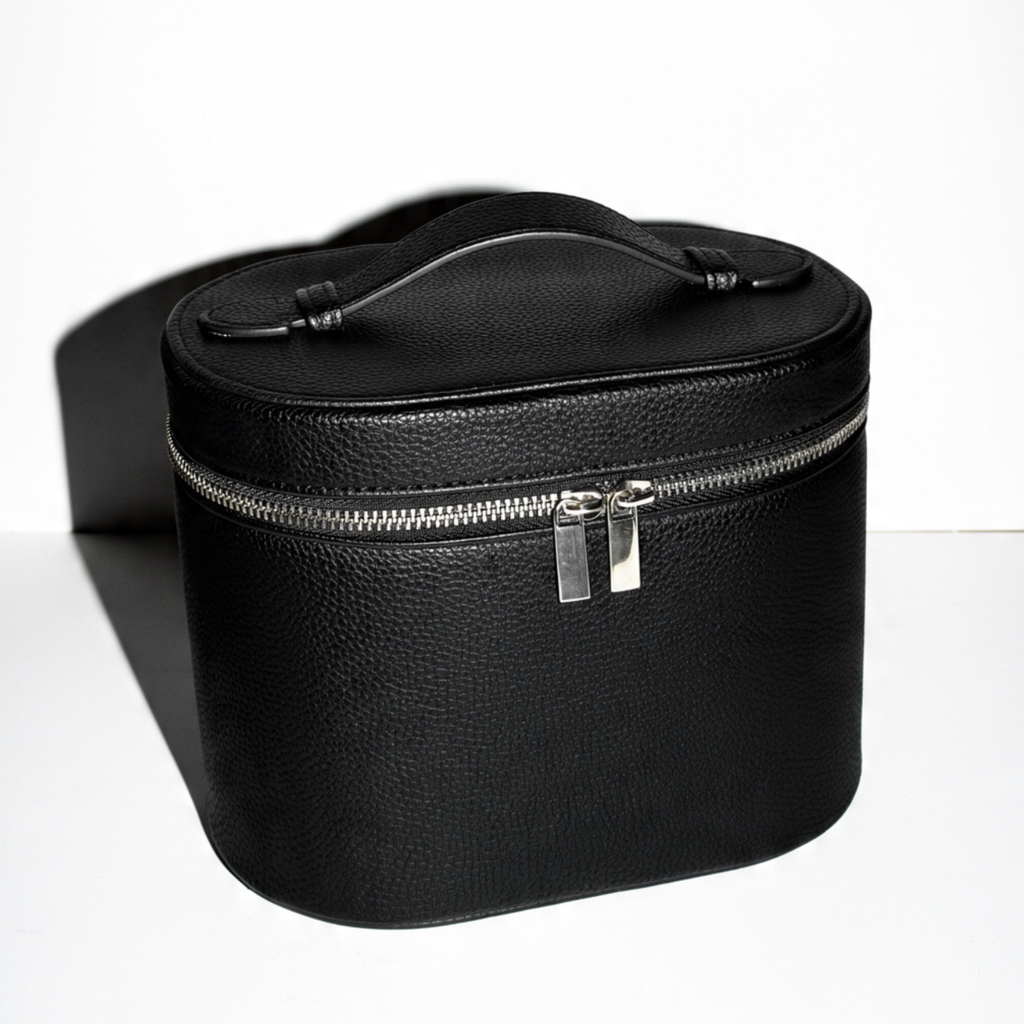 VANITY BAG BLACK