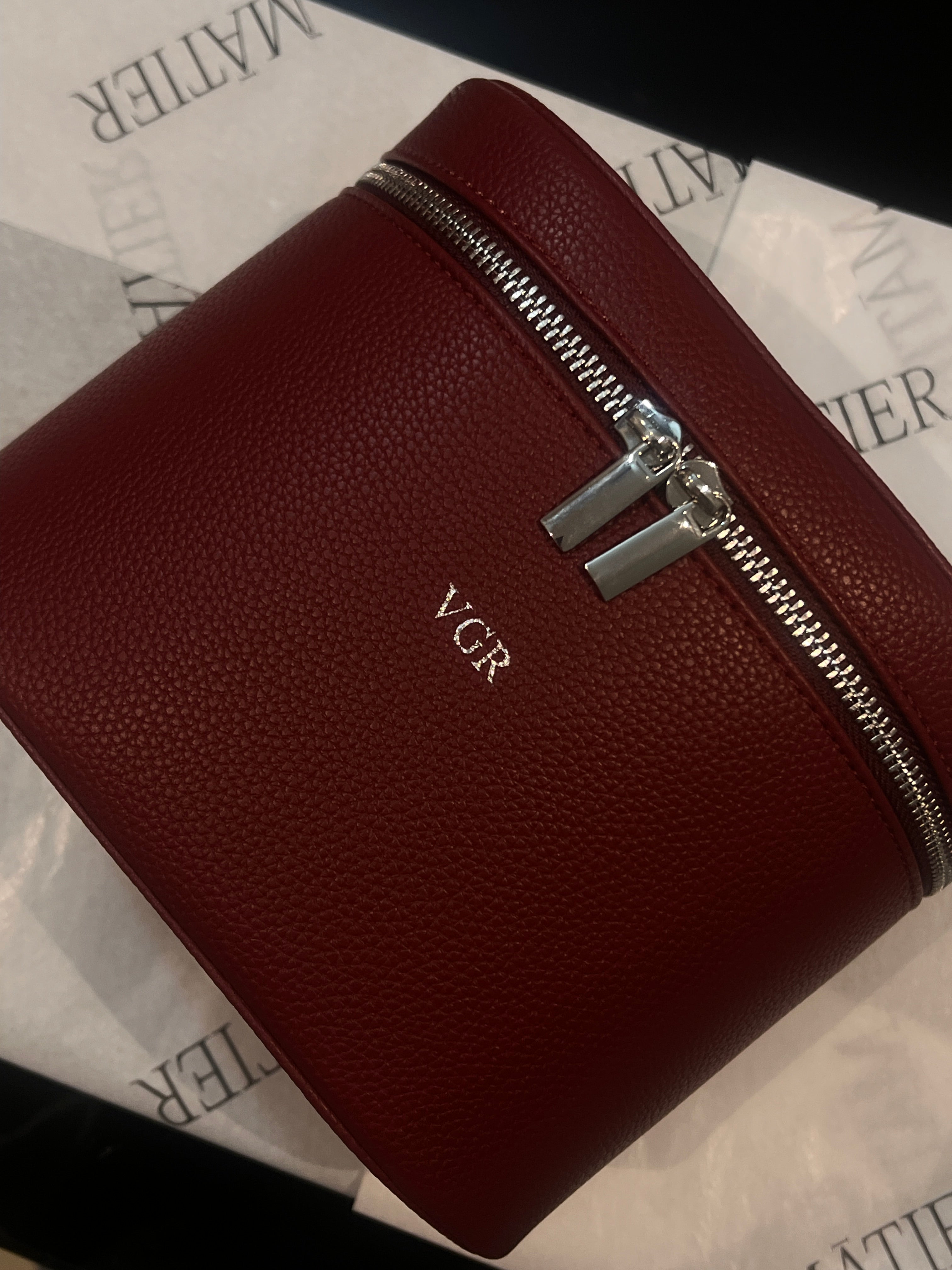 VANITY BAG BURGUNDY